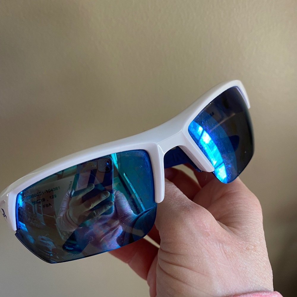 UNDER ARMOUR KIDS SPORTS SUNGLASSES
